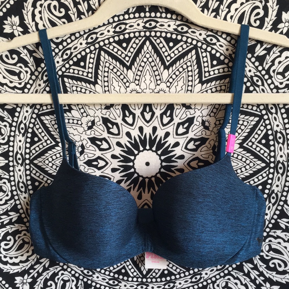 PINK Light lift bra